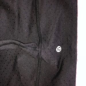 LULULEMON wunderunder black crops